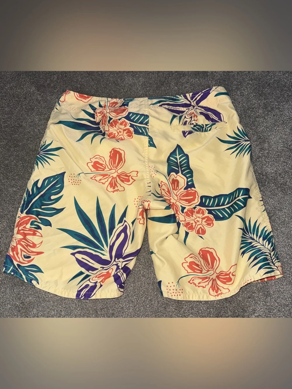 21MEN Men's Board Shorts 32 Beige Tropical Floral Drawstring Swim Bottoms